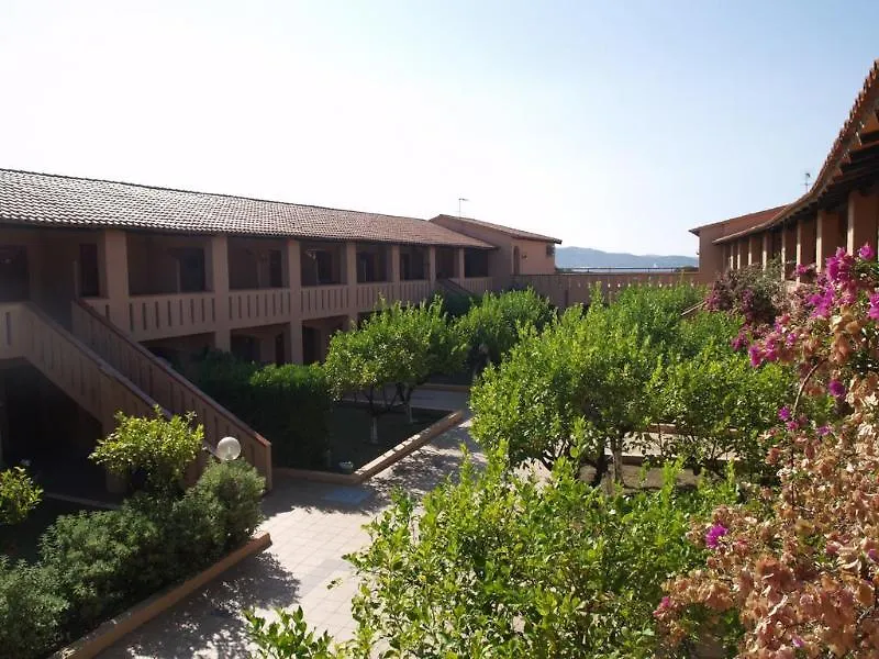 Hotel Club Cala Bitta إيطاليا