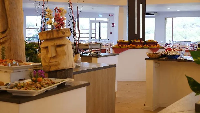 Hotel Club Cala Bitta 3*,  إيطاليا